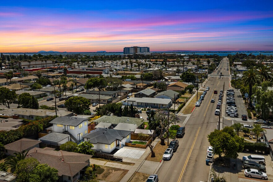 540 F St, Chula Vista, CA à vendre - Photo de l’immeuble – Image 2 sur 36