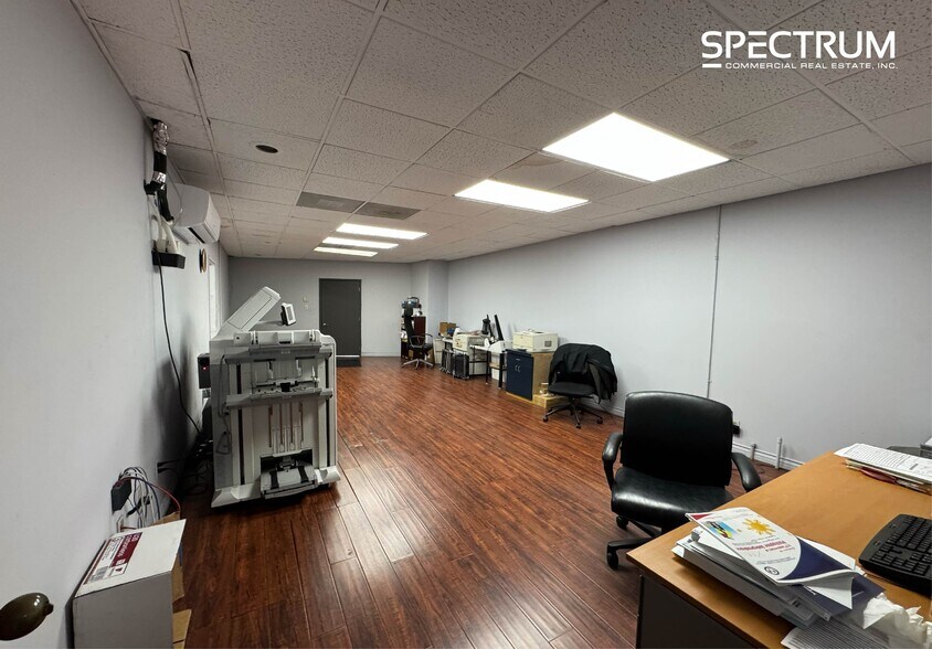 525 W Windsor Rd, Glendale, CA à vendre - Photo de l’immeuble – Image 3 sur 12