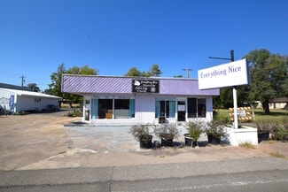 Plus de détails pour 320 S 2nd St, Stilwell, OK - Local commercial à vendre