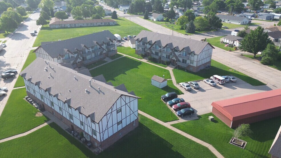 1612 E D St, North Platte, NE à vendre Photo de l’immeuble– Image 1 sur 8