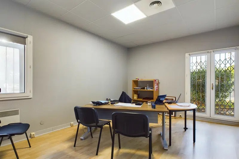 Bureau dans Montpellier à vendre - Photo de l’immeuble – Image 3 sur 9