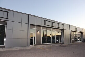 Plus de détails pour 456-468 42nd Ave SE, Calgary, AB - Industriel/Logistique à louer