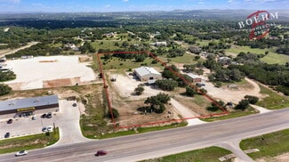 Plus de détails pour 3848 State Highway 16 S, Bandera, TX - Industriel/Logistique à vendre