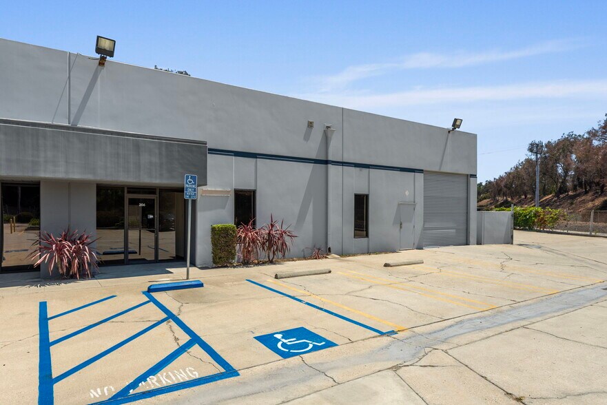 20600 Gramercy Pl, Torrance, CA à louer - Photo de l’immeuble – Image 2 sur 15