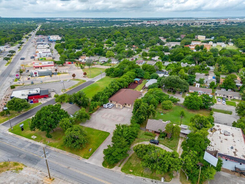 905 Roberts Cut Off Rd, River Oaks, TX à vendre - Aérien – Image 2 sur 38