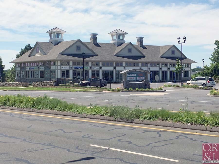 1 Buckland Rd, South Windsor, CT à louer Photo principale– Image 1 sur 7