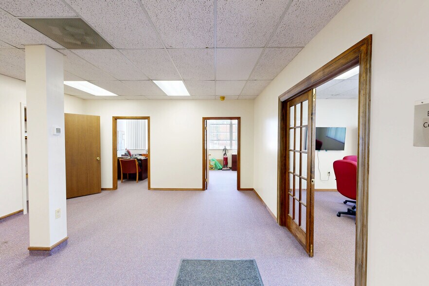281 Main St, Fitchburg, MA à vendre - Numérisation 3D Matterport – Image 3 sur 21