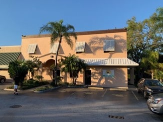 Plus de détails pour 9501-9511 SW 160th St, Miami, FL - Bureau à louer