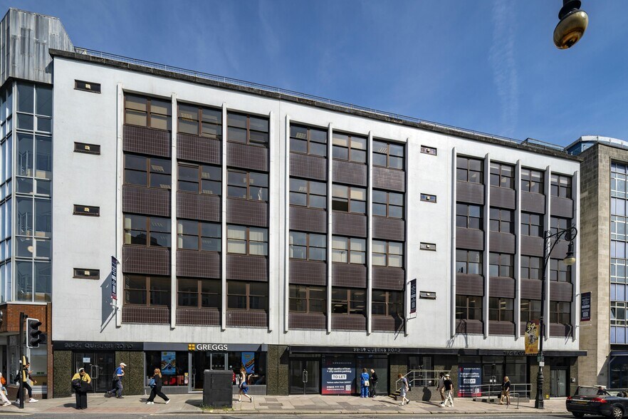 96-101 Queens Rd, Brighton à louer - Photo de l’immeuble – Image 2 sur 68