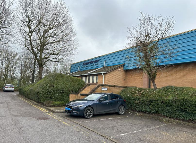 Rowhedge Clos, Basildon à louer - Photo de l’immeuble – Image 2 sur 6