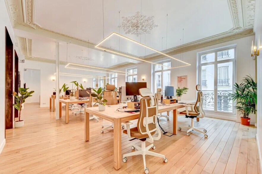 88 Rue La Fayette, Paris à vendre - Photo de l’immeuble – Image 1 sur 1