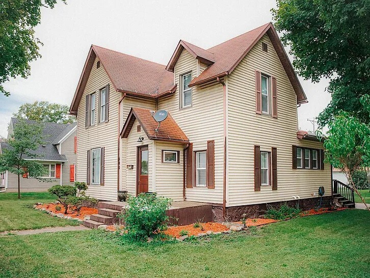 602 W Market St, Nappanee, IN à vendre Photo principale– Image 1 sur 1