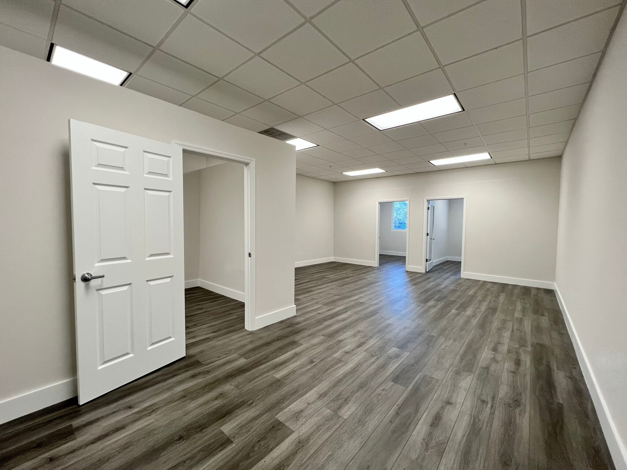 7791 NW 46th St, Doral, FL à louer Photo intérieure– Image 1 sur 13