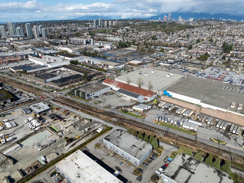8410 Main St, Vancouver, BC à louer - Photo de l’immeuble – Image 3 sur 8