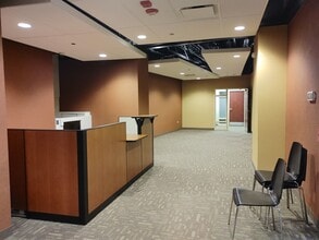 2828 N Clark St, Chicago, IL à louer Photo intérieure– Image 2 sur 33