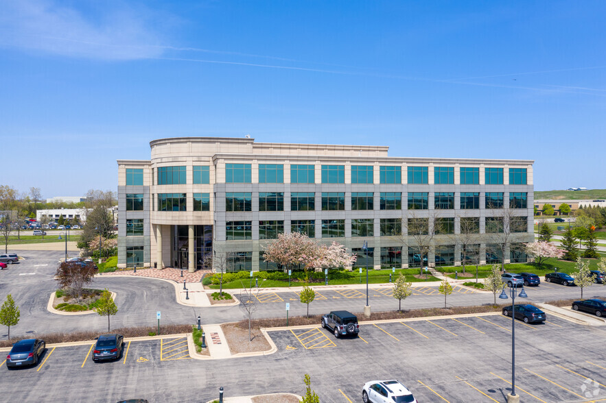 2700 Patriot Blvd, Glenview, IL à louer - Photo de l’immeuble – Image 2 sur 14
