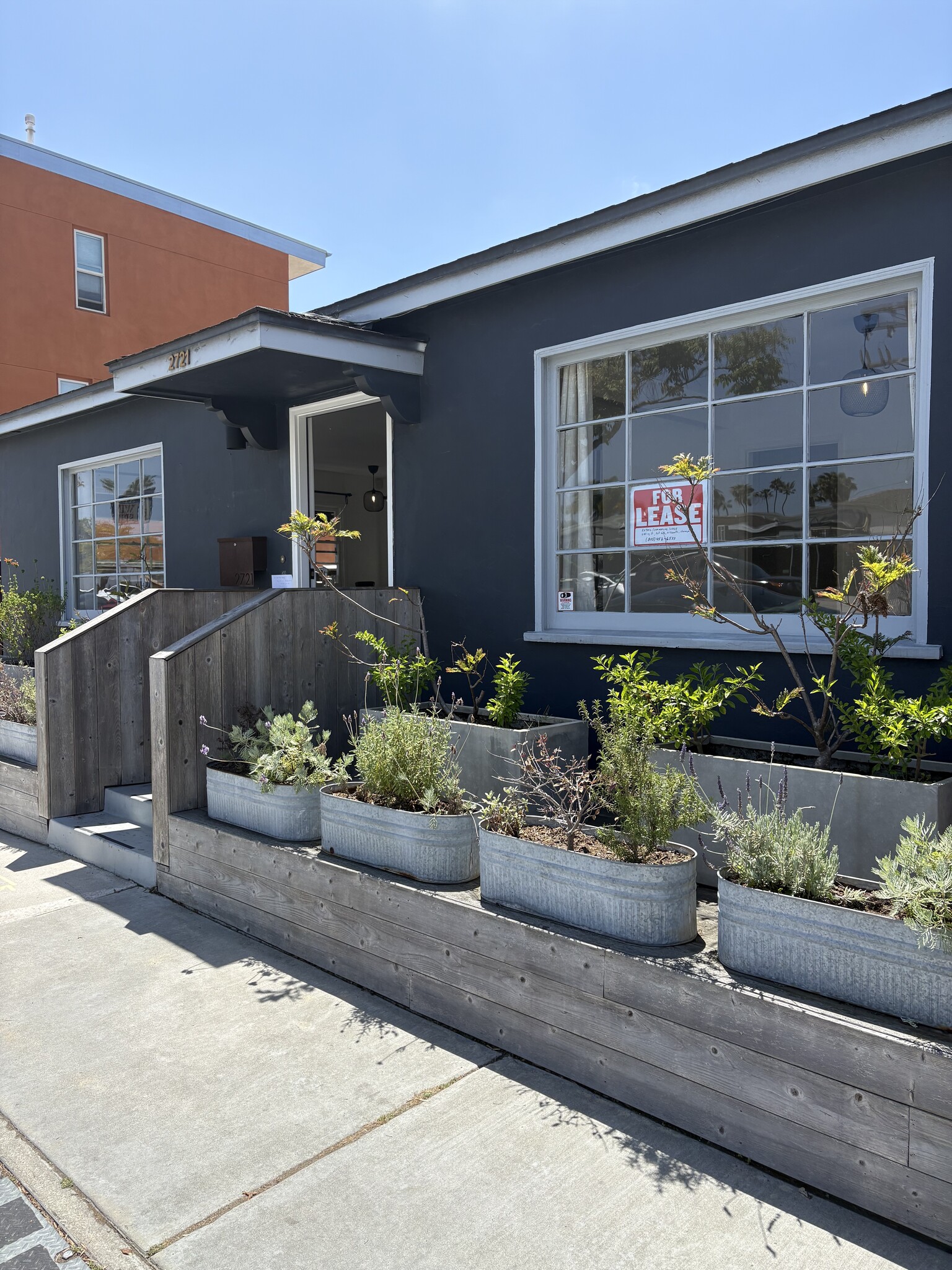 2721 Adams Ave, San Diego, CA à louer Photo de l’immeuble– Image 1 sur 10
