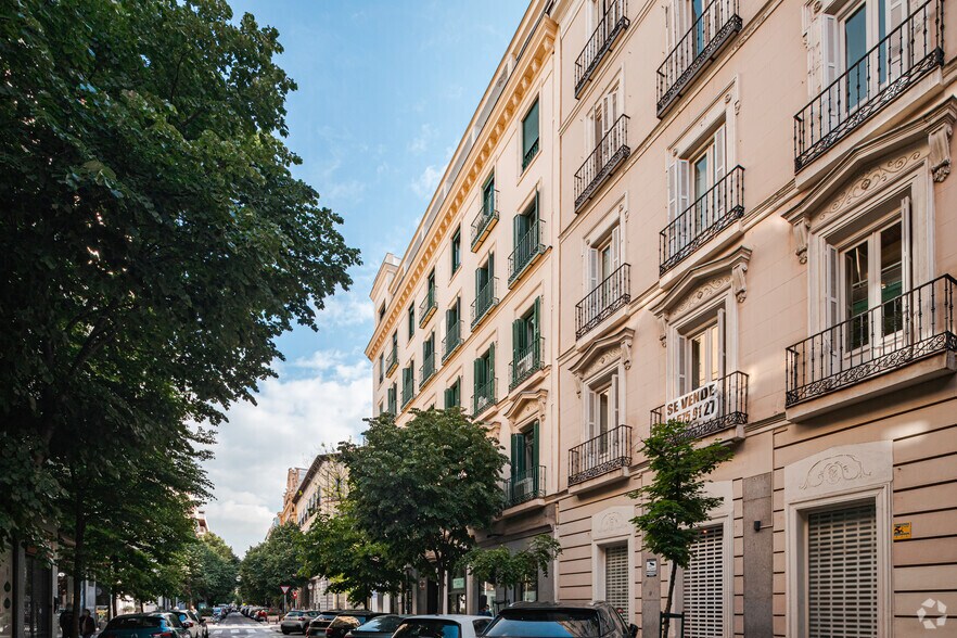 Bureau dans Madrid, Madrid à louer - Photo de l’immeuble – Image 3 sur 4