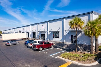 Plus de détails pour 2400-2414 Gelman Pl, Tampa, FL - Industriel/Logistique à louer