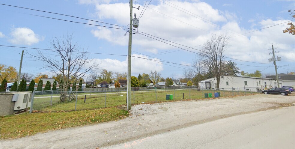 60 Hazelton St, Leamington, ON à vendre - Autre – Image 2 sur 3