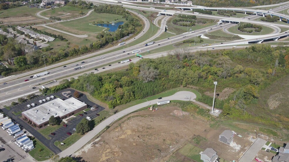 7825 Poe Ave, Dayton, OH à vendre - Vidéo sur l’annonce professionnelle – Image 2 sur 18