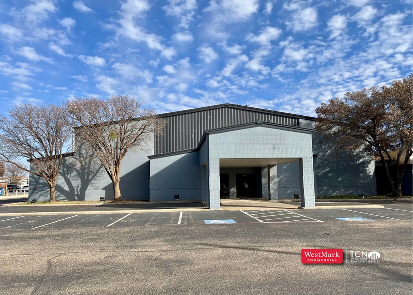 8315 Indiana Ave, Lubbock, TX à vendre - Photo principale – Image 1 sur 10