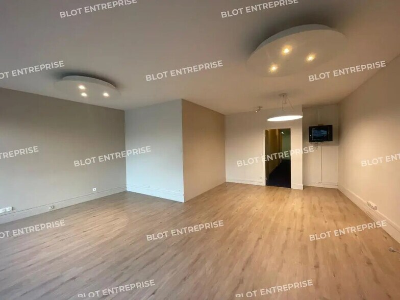 Bureau dans Saint-Brieuc à louer - Photo intérieure – Image 2 sur 5