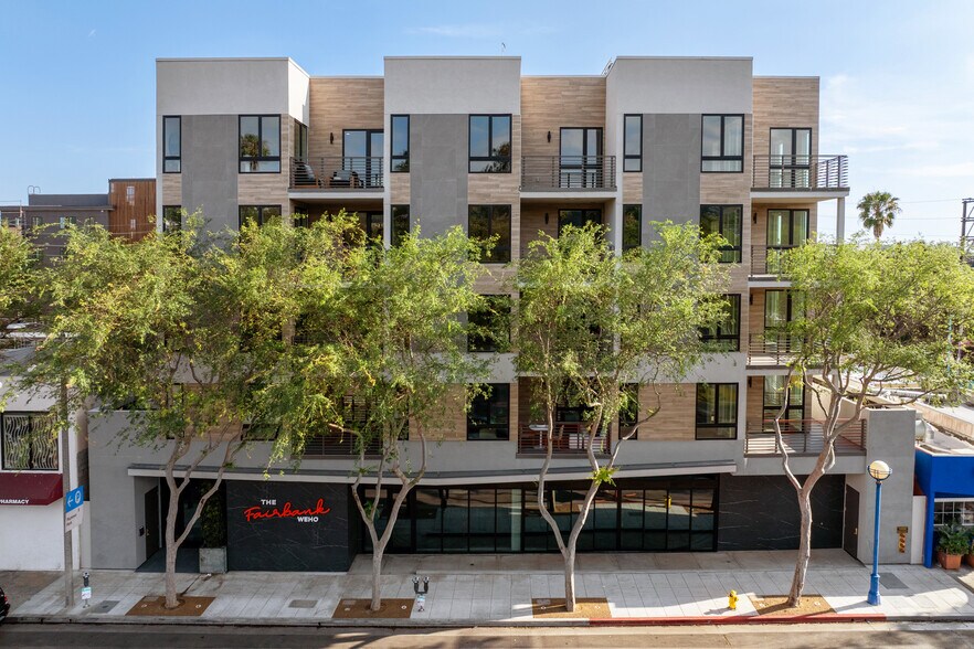 7428 Santa Monica Blvd, West Hollywood, CA à louer - Photo de l’immeuble – Image 3 sur 14