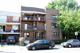 Plus de détails pour 14422 34th Ave, Flushing, NY - Logement à vendre