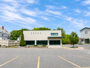 143 Washington St, Gloucester, MA à louer Photo intérieure– Image 2 sur 5