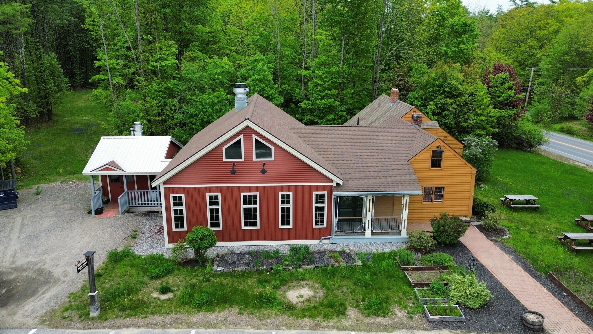 1420 Long Plains Rd, Buxton, ME à vendre Photo de l’immeuble– Image 1 sur 12