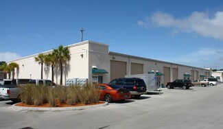 Plus de détails pour 4730 Enterprise Ave, Naples, FL - Local d’activités à vendre
