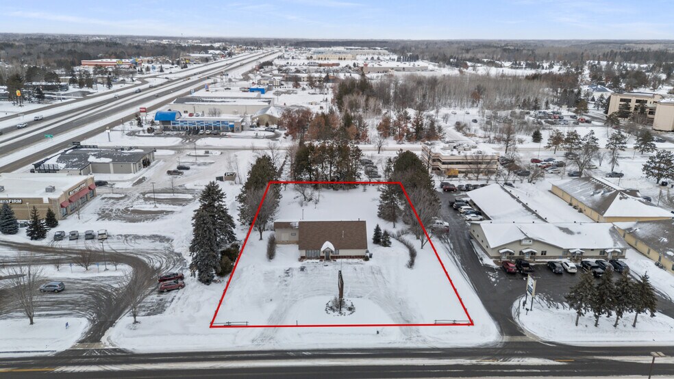 7590 Design Dr, Baxter, MN à vendre - Aérien – Image 2 sur 9