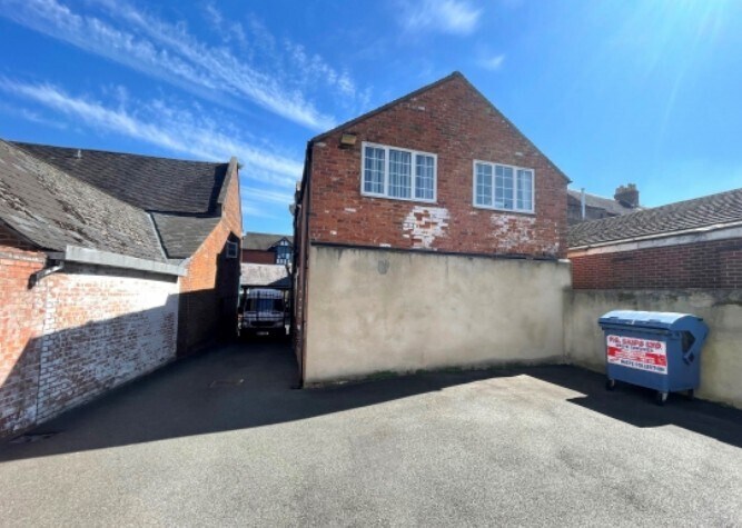 11 Cheshire St, Market Drayton à louer - Photo de l’immeuble – Image 2 sur 2
