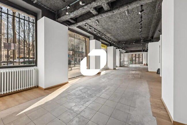 Plus de détails pour Bureau à louer