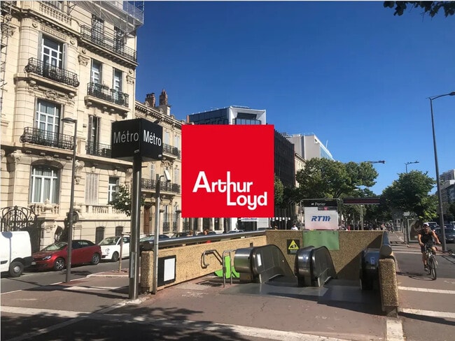 Plus de détails pour Avenue Du Prado, Marseille - Bureau à louer
