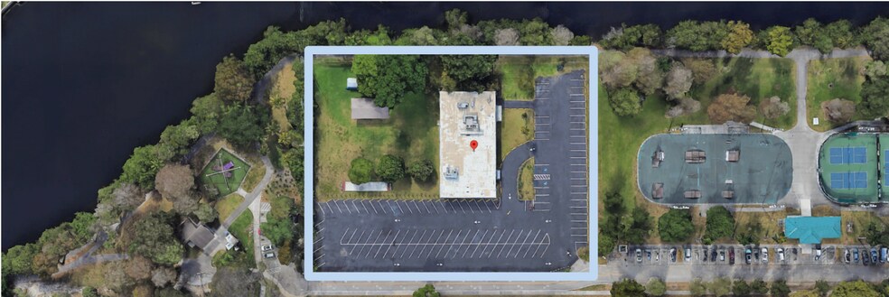 600 Knights Rd, Hollywood, FL à vendre - Photo de l’immeuble – Image 3 sur 12