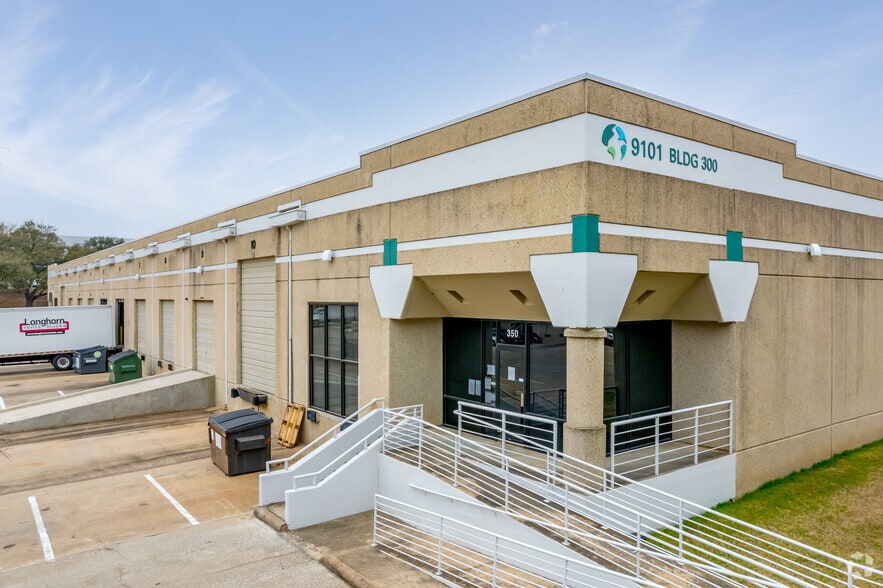 8901 Wall St, Austin, TX à louer - Photo de l’immeuble – Image 1 sur 5