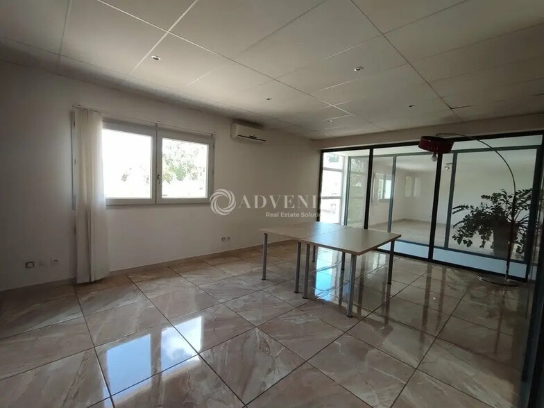 Bureau dans Montpellier à louer - Photo de l’immeuble – Image 1 sur 4