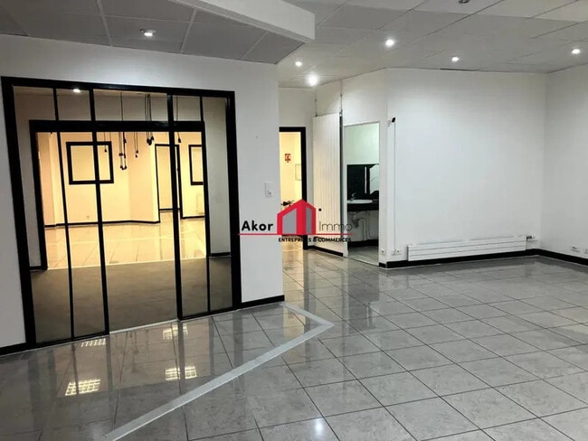 Plus de détails pour Rue Dampierre, Auxerre - Local commercial à louer