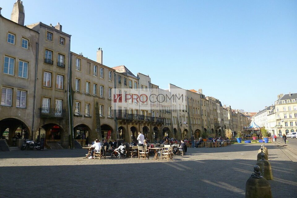 Local commercial dans Metz à louer Photo de l’immeuble– Image 1 sur 2