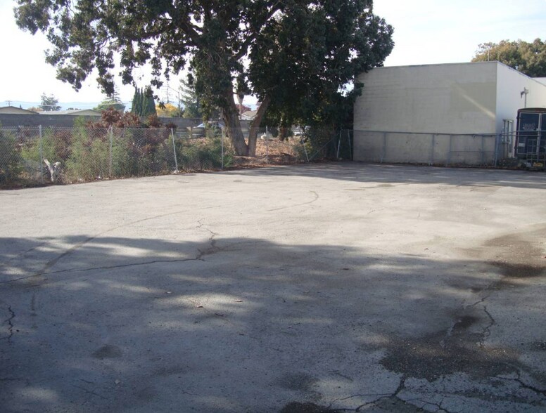 3536 Haven Ave, Redwood City, CA à louer - Photo de l’immeuble – Image 2 sur 3