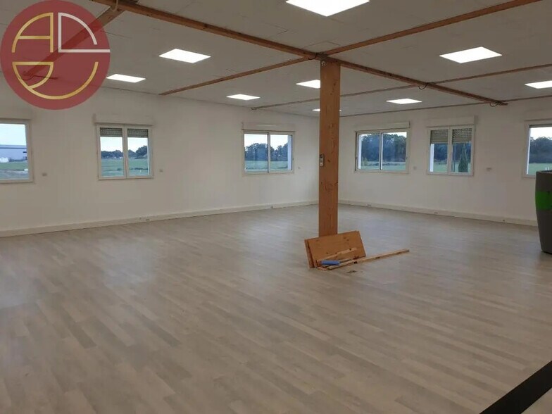 Local commercial dans Plaisance-du-Touch à louer - Photo intérieure – Image 2 sur 6