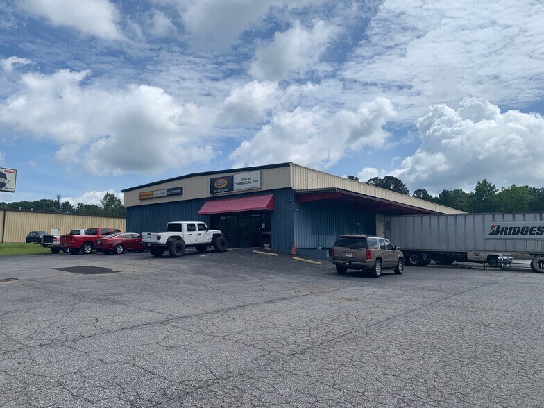386 Commerce Blvd, Bogart, GA à louer - Photo de l’immeuble – Image 3 sur 5
