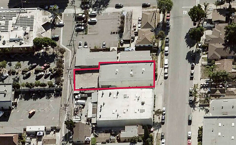 15342 Colorado Ave, Paramount, CA à vendre - Aérien – Image 3 sur 4