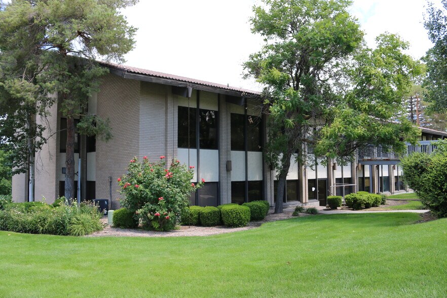 4885 S 900 E, Salt Lake City, UT à vendre - Photo de l’immeuble – Image 2 sur 11