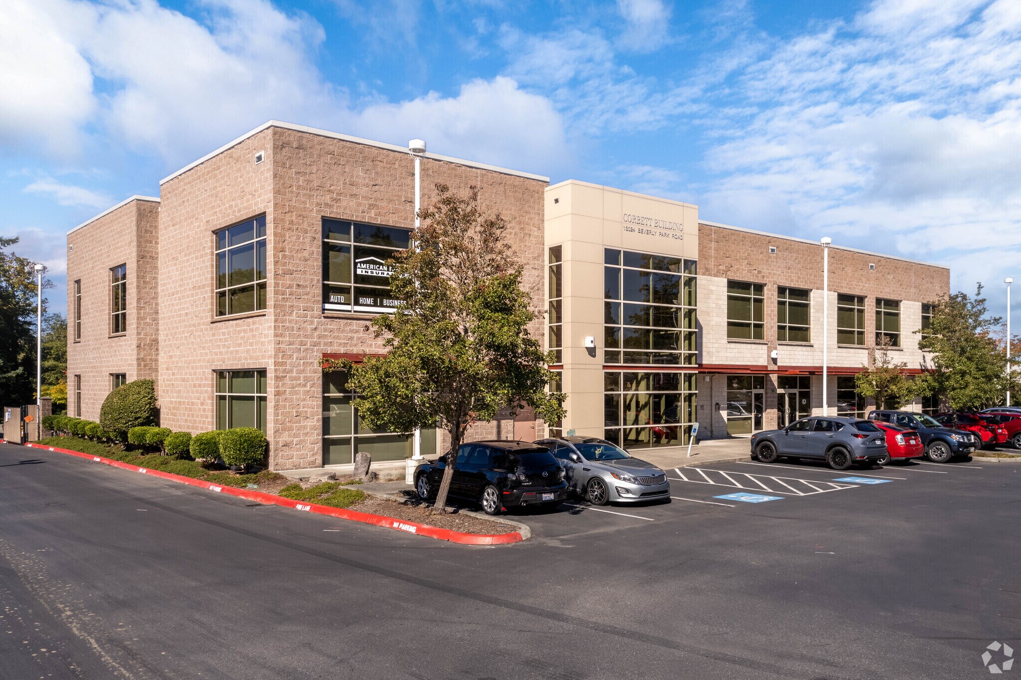 13024 Beverly Park Rd, Mukilteo, WA à louer Photo de l’immeuble– Image 1 sur 4