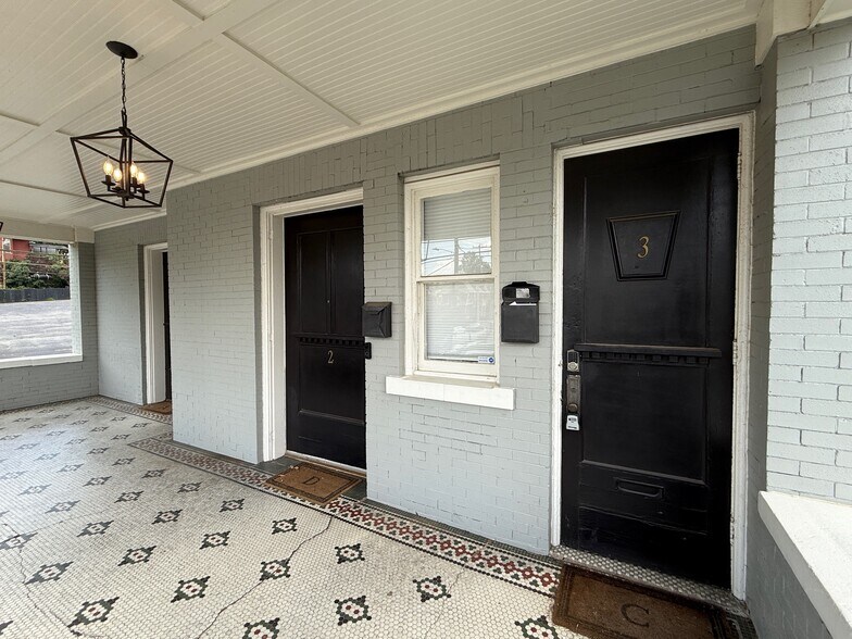 1001 Oak St, Chattanooga, TN à vendre - Photo de l’immeuble – Image 1 sur 43