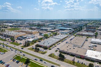 2135 32nd Ave NE, Calgary, AB - VUE AÉRIENNE  vue de carte - Image1
