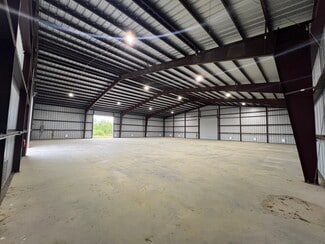 Plus de détails pour 5145 Old Atascocita Rd, Dayton, TX - Industriel/Logistique à vendre